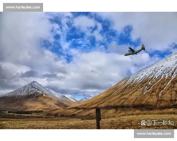 航模竞速巅峰对决赛场实录精彩飞行技术全景呈现高空视角震撼瞬间